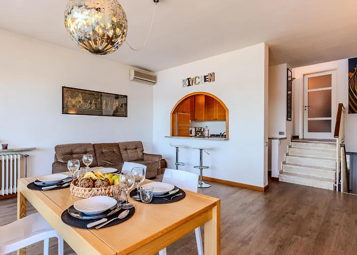 Attilio Front View By Interhome Apartamento *