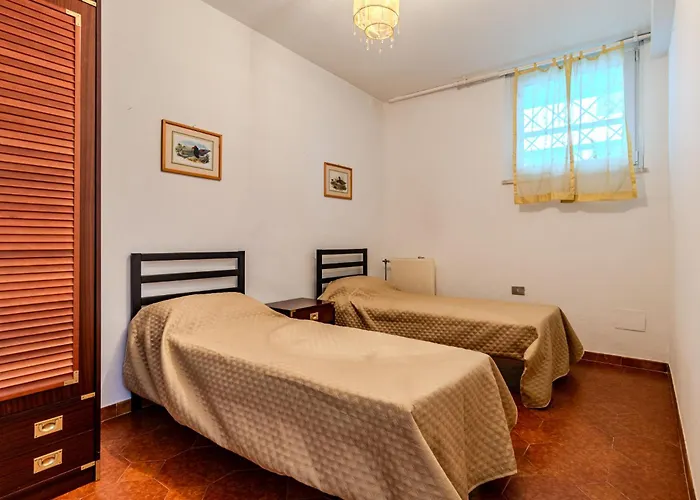 Attilio Front View By Interhome Apartamento *